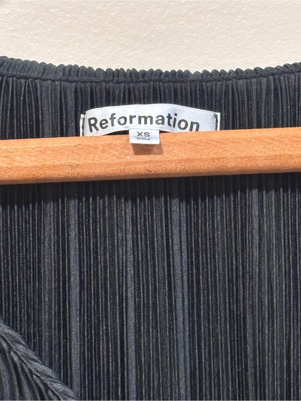 Reformation Black Pleated Button-Front Jacket “missing button” - Picture 6 of 8
